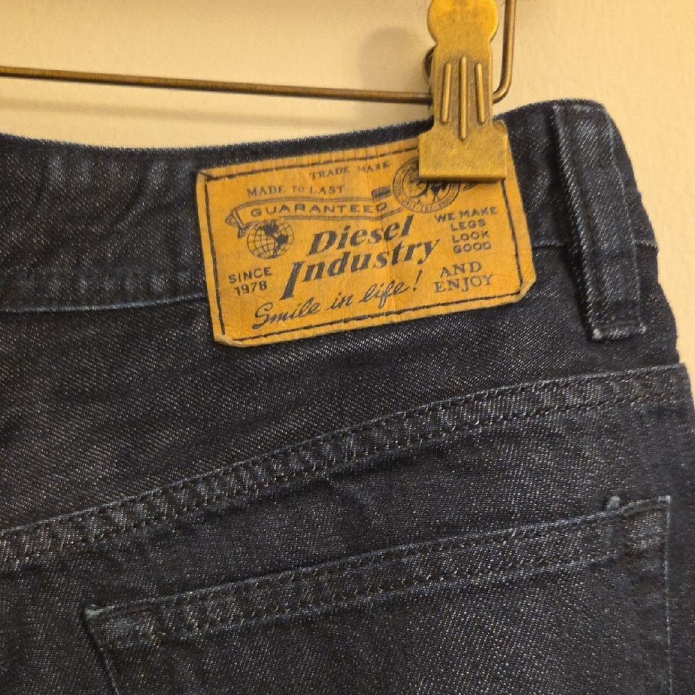 Diesel Men's Deep Indigo Straight Jeans - Picture 6 of 11
